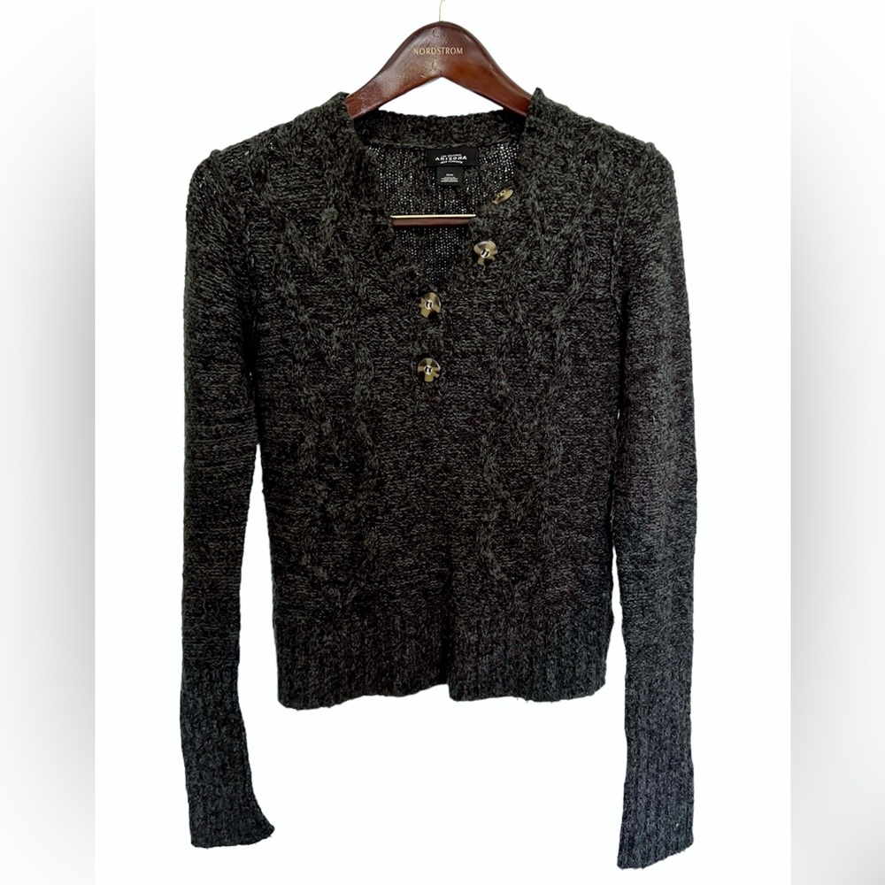 Arizona light knit sweater size M